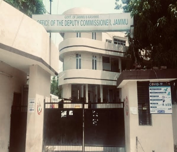 'Arrest of 2 Patwaris  in a day by ACB also raise questions on  DC/Tehsildars of Jammu District'